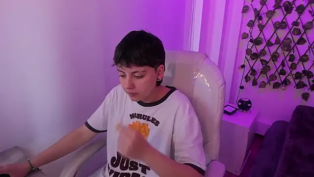 Nathaly ds online show from 02/28/26, 05:34