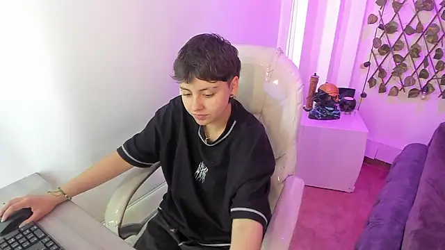 Nathaly ds online show from 03/04/26, 07:10