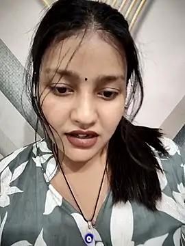 Snapshot of Dipali143143 chatting on 05/27/26, 05:42 Dipali143143 online show from 05/27/26, 05:42