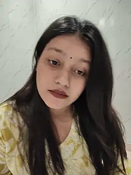 Snapshot of Dipali143143 chatting on 06/10/26, 11:33 Dipali143143 online show from 06/10/26, 11:33