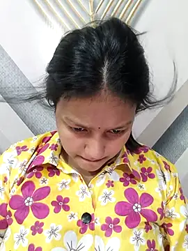 Snapshot of Dipali143143 chatting on 04/19/26, 02:07 Dipali143143 online show from 04/19/26, 02:07