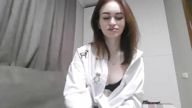 Requellia online show from 12/14/25, 12:00