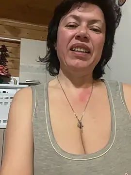 Kiravix online show from 04/15/26, 07:40