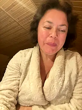 Kiravix online show from 11/17/25, 07:29