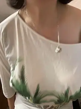 Kiravix online show from 11/10/25, 07:57