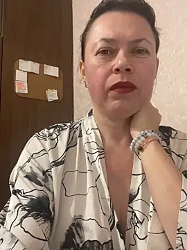 Kiravix online show from 02/24/26, 07:48