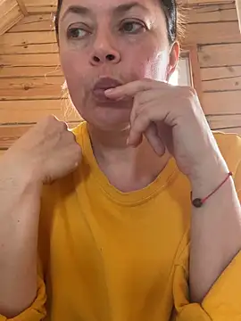 Kiravix online show from 03/22/26, 12:18