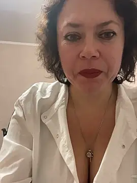 Kiravix online show from 12/02/25, 07:26