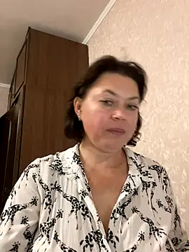 Kiravix online show from 10/09/25, 05:02