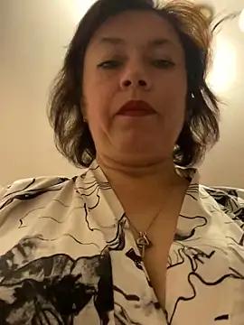 Kiravix online show from 11/28/25, 07:14