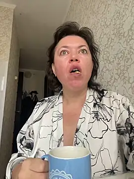 Kiravix online show from 11/06/25, 06:50