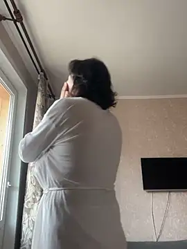 Kiravix online show from 04/08/26, 09:22