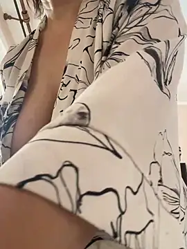 Kiravix online show from 03/06/26, 08:20