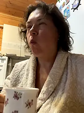 Kiravix online show from 09/28/25, 04:47