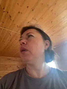 Kiravix online show from 10/04/25, 04:58