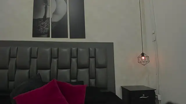 dakota roussee online show from 03/18/26, 12:19