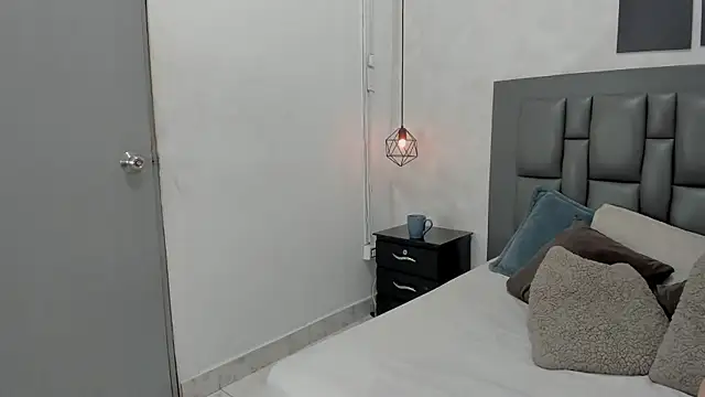 Snapshot of dakota_roussee chatting on 01/16/26, 12:53 dakota roussee online show from 01/16/26, 12:53