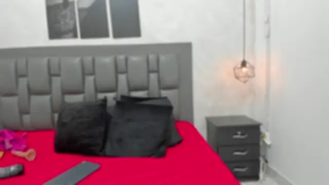 dakota roussee online show from 05/19/26, 02:13