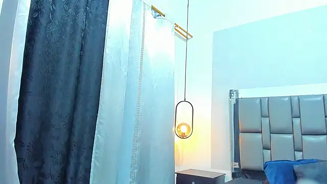 dakota roussee online show from 03/03/26, 11:50