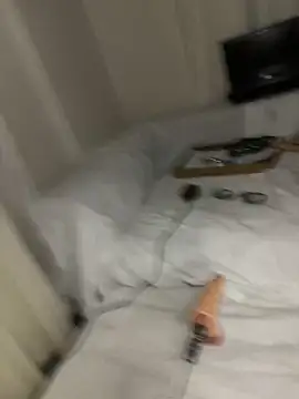 Ozge-SluttyScream69 online show from 11/26/25, 09:37