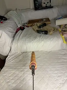 Ozge-SluttyScream69 online show from 12/14/25, 10:15