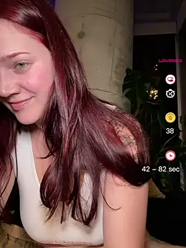 zarialove online show from 06/25/26, 02:53