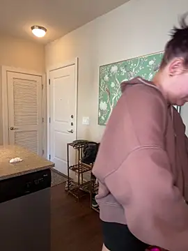 zarialove online show from 09/27/25, 06:14