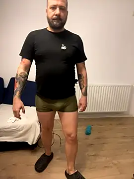 DavidMaros online show from 11/28/25, 06:57