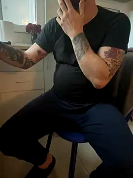 DavidMaros online show from 11/06/25, 05:55