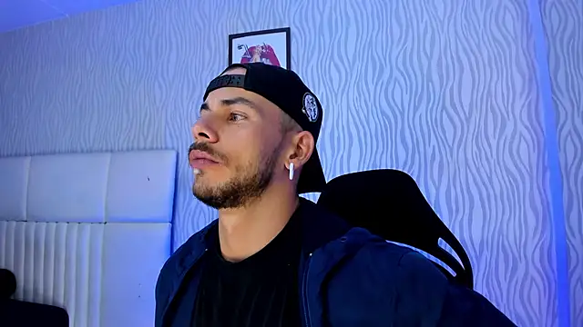 dylan jacobx online show from 12/03/25, 03:40