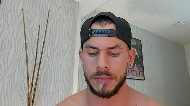 dylan jacobx online show from 07/16/26, 07:33