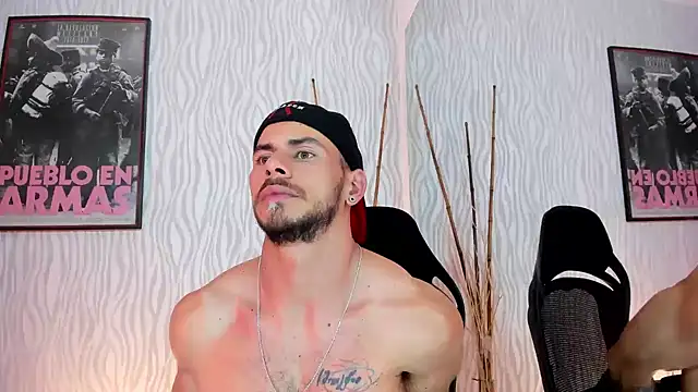 Snapshot of dylan_jacobx chatting on 01/15/26, 03:26 dylan jacobx online show from 01/15/26, 03:26