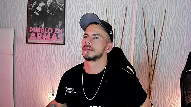 Snapshot of dylan_jacobx chatting on 01/11/26, 03:46 dylan jacobx online show from 01/11/26, 03:46