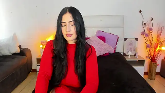 Snapshot of hannahdvil1 chatting on 09/25/25, 12:33 hannahdvil1 online show from 09/25/25, 12:33