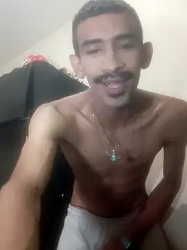 Bruno Hallss online show from 11/04/25, 05:44