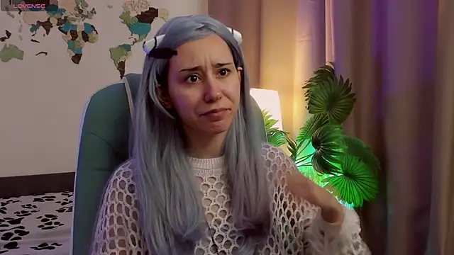 meomeee online show from 10/13/25, 11:12