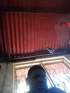 Snapshot of cometa267 chatting on 10/27/25, 03:46 cometa267 online show from 10/27/25, 03:46