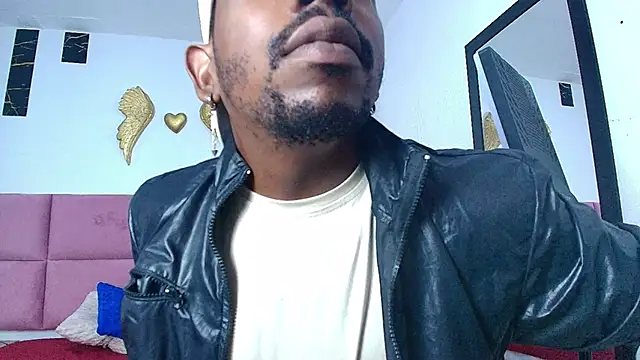 Snapshot of muller_asher chatting on 10/01/25, 04:06 muller asher online show from 10/01/25, 04:06