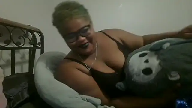 techprincessxx online show from 09/14/25, 05:24