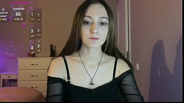 Snapshot of white_liillyy chatting on 07/10/26, 09:04 white liillyy online show from 07/10/26, 09:04