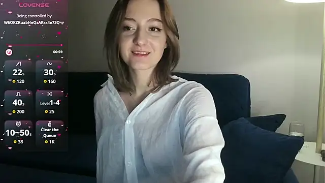 white liillyy online show from 02/28/26, 01:38