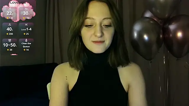 white liillyy online show from 11/14/25, 11:19