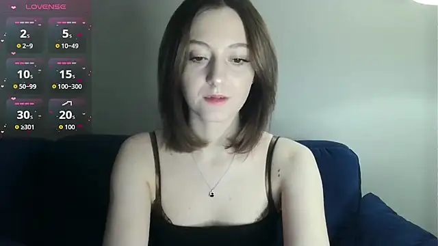 white liillyy online show from 03/05/26, 09:22