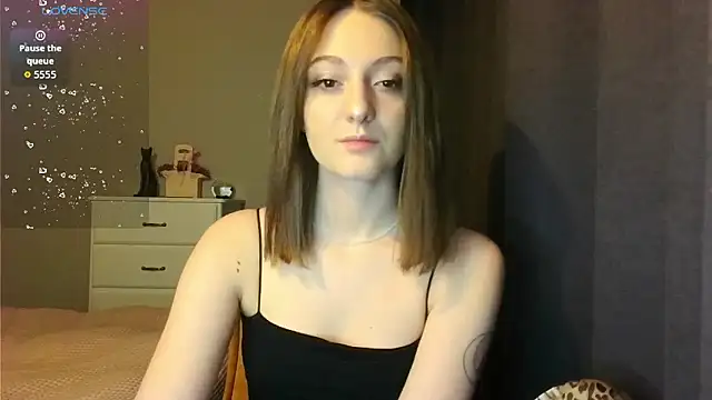 white liillyy online show from 01/11/26, 09:11