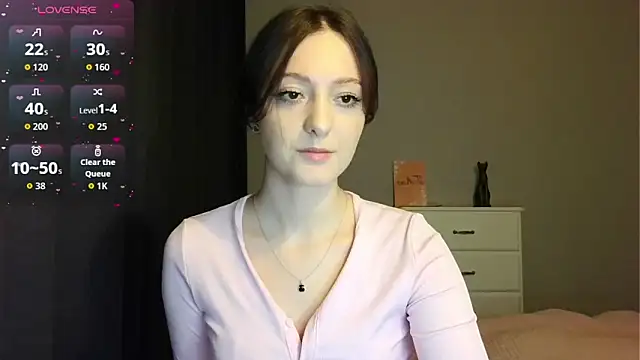 white liillyy online show from 04/02/26, 09:54