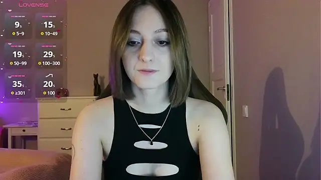 white liillyy online show from 05/30/26, 09:53