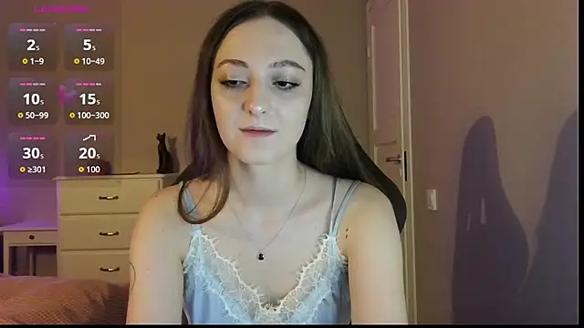 Snapshot of white_liillyy chatting on 06/29/26, 11:04 white liillyy online show from 06/29/26, 11:04