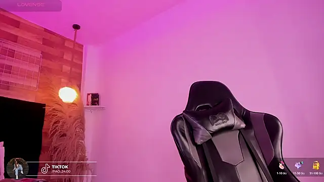 Emily brown04 online show from 03/29/26, 12:29