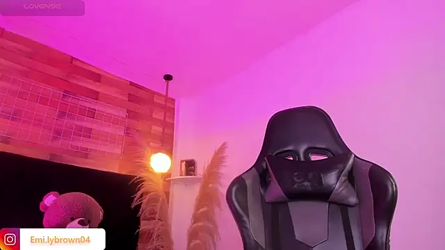 Emily brown04 online show from 03/03/26, 10:44