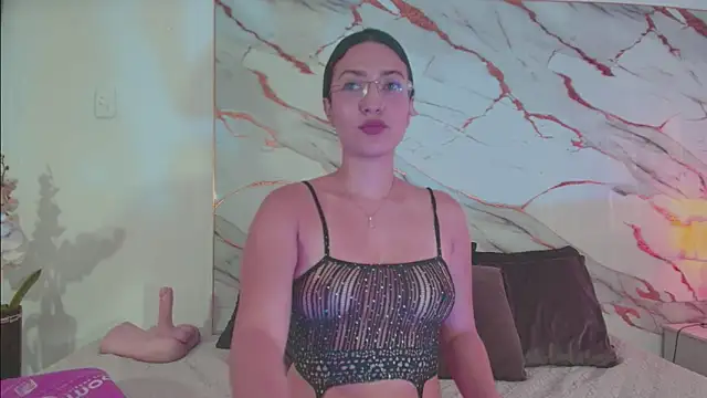 victoria flores1 online show from 02/19/26, 09:56